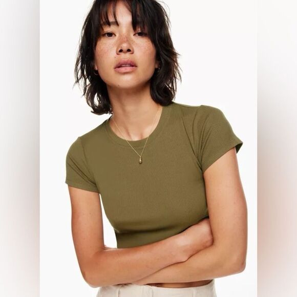 Wilfred Free | Go-to T-shirt | Olive Green Ribbed Crop Top - Picture 6 of 8